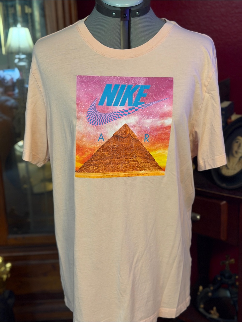 Men’s NIKE Pyramid T-Shirt 🔥 Size XL
